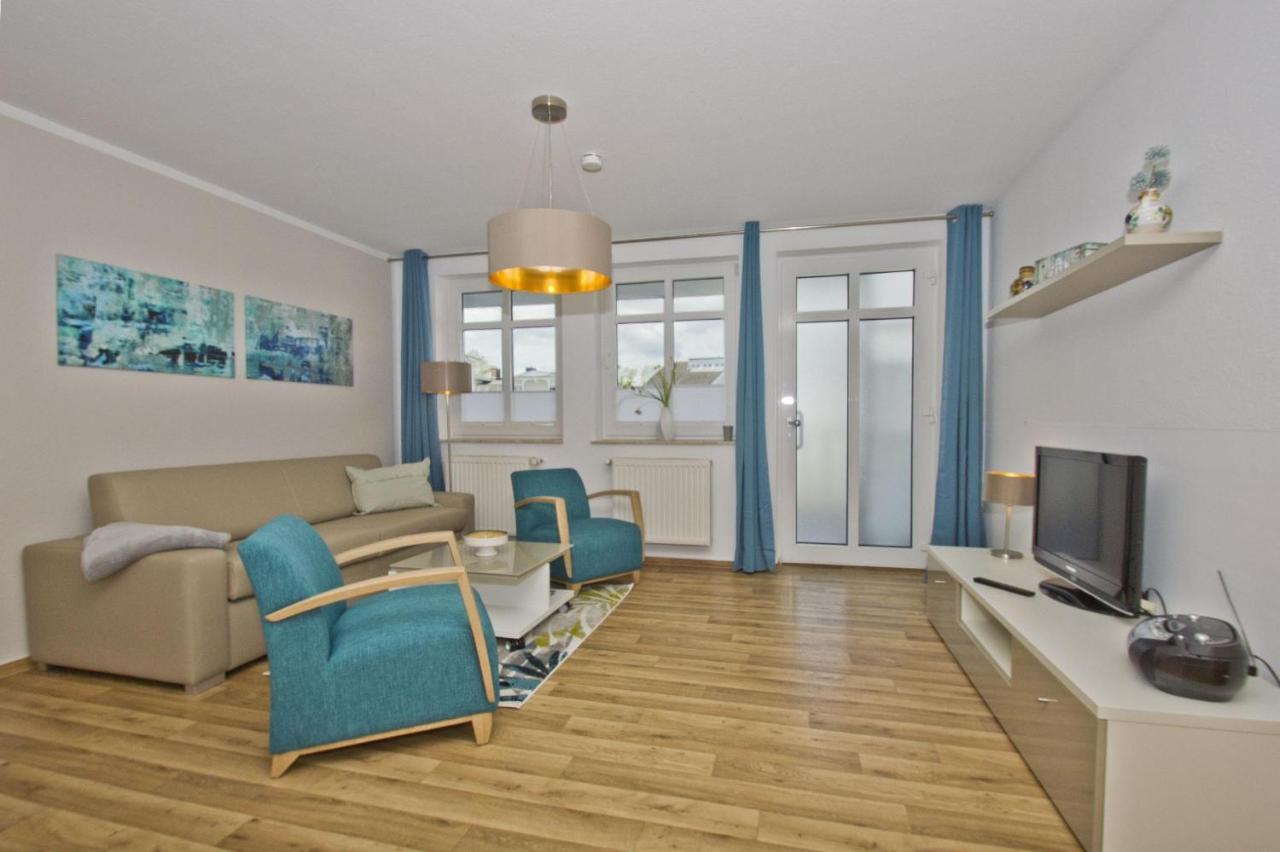 Ferienwohnung Mit Balkon, Gratis Nutzung Vom Ahoi Erlebnisbad Und Sauna In Sellin - Haus Strandeck Fewo 07 Goehren  Exteriér fotografie